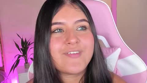 Anna online show from 4, 3, 2026