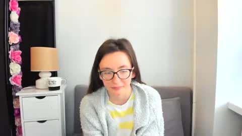 Anna online show from 12, 6, 2026