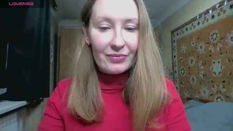 Snapshot of annaxlovers chatting on 3, 12, 2025 AnnaXLovers online show from 3, 12, 2025