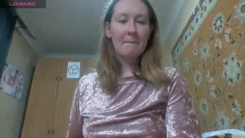 Snapshot of annaxlovers chatting on 20, 12, 2025 AnnaXLovers online show from 20, 12, 2025