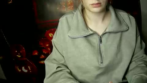 Bella online show from 19, 10, 2025