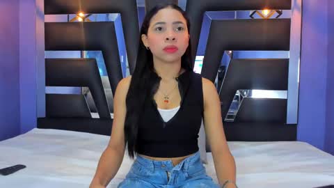 Snapshot of anne_brown1 chatting on 27, 9, 2025 Anne online show from 27, 9, 2025