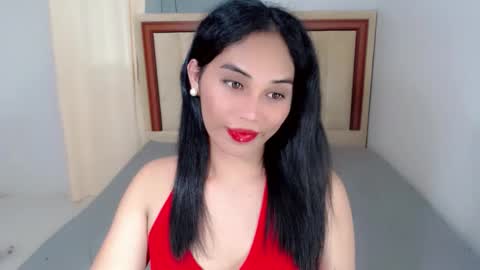 SWEET ANNE online show from 1, 11, 2025