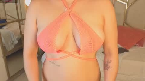 Snapshot of anne_mallow chatting on 14, 2, 2026 Ann online show from 14, 2, 2026