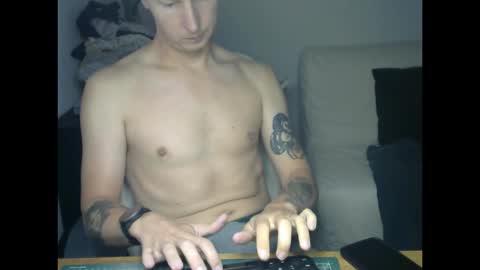 annecylake online show from 27, 9, 2025