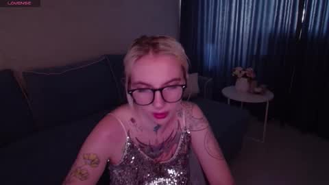 Annet online show from 2, 10, 2025