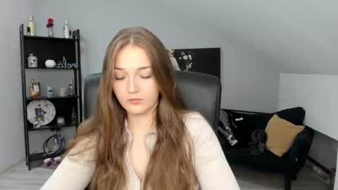 annewilsonn online show from 21, 11, 2025