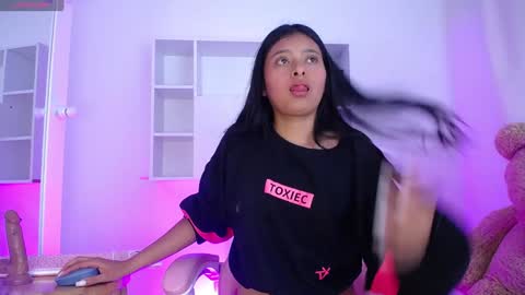 Anni online show from 31, 1, 2025