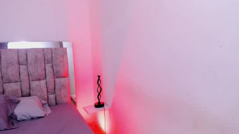 Camila  Anni online show from 17, 11, 2025