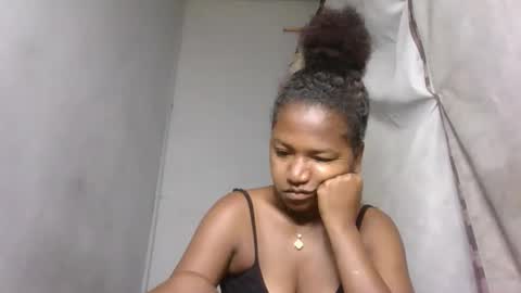 Snapshot of annick98 chatting on 21, 2, 2026 annick98 online show from 21, 2, 2026