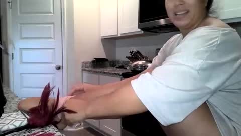 Snapshot of annie23mal chatting on 20, 11, 2025 Annie23mal online show from 20, 11, 2025