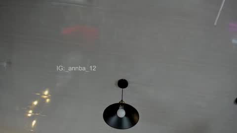 annie_barozzi online show from 17, 12, 2025