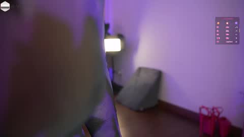 Annie online show from 29, 3, 2026