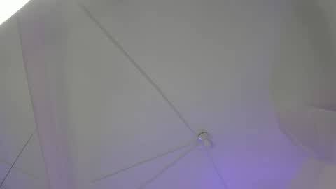 annie  online show from 15, 10, 2025