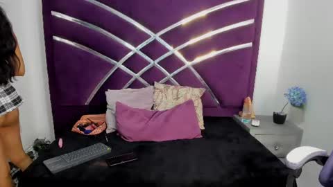 Snapshot of annie_ht chatting on 19, 7, 2026 Annie ht online show from 19, 7, 2026