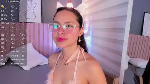   online show from 10, 9, 2025