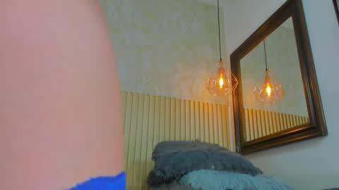 Snapshot of annie_paradisee chatting on 16, 5, 2026 Annie online show from 16, 5, 2026
