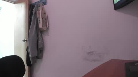 Snapshot of annie_rosse1017 chatting on 26, 4, 2026 annie_rosse1017 online show from 26, 4, 2026