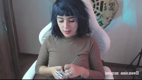JEANNE no olvides seguirme dont forget follow me  uu online show from 20, 2, 2025