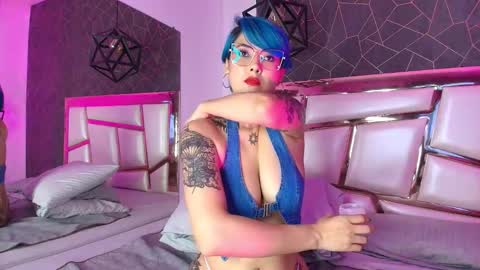 Annie  online show from 21, 10, 2025