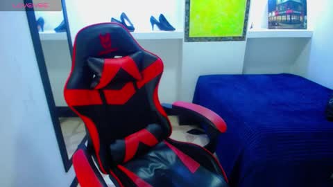 Anniee online show from 8, 1, 2025