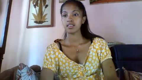 anniesexy1 online show from 6, 1, 2026