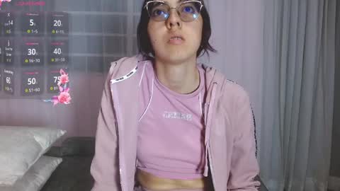 Annie Sparkle online show from 9, 4, 2026