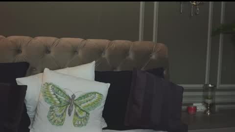 AnnieStyles online show from 27, 2, 2025