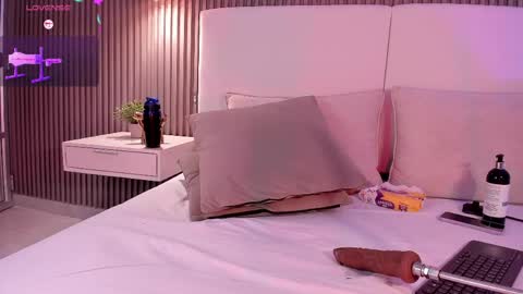 ANNIE  online show from 20, 3, 2026