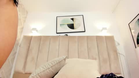 Annie Queen online show from 20, 2, 2026