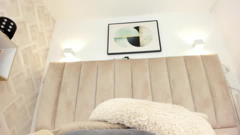 Annie Queen online show from 27, 2, 2026