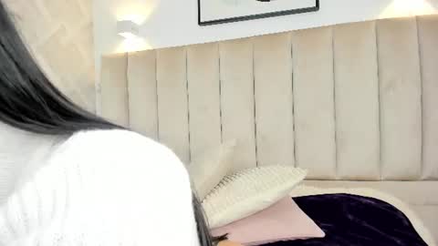 Snapshot of anniie_queen chatting on 18, 6, 2026 Annie Queen online show from 18, 6, 2026