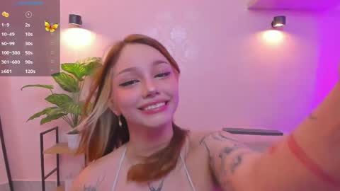 Snapshot of anniita_ chatting on 14, 5, 2026 VIVIANNA online show from 14, 5, 2026