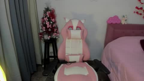 SOFIA INDEPENDENT MODEL online show from 21, 12, 2024