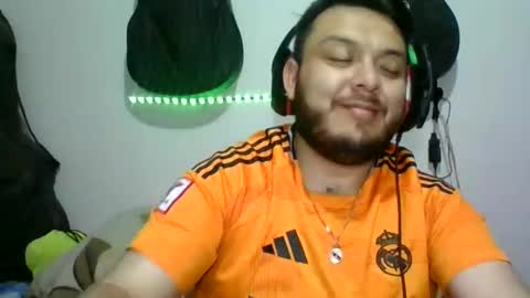 Snapshot of annubixxx69 chatting on 5, 11, 2025 lion kennedy independent model moderator online show from 5, 11, 2025