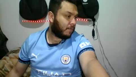 Snapshot of annubixxx69 chatting on 19, 11, 2025 lion kennedy independent model moderator online show from 19, 11, 2025