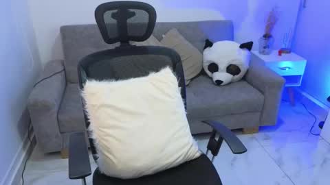 ANNY LOUIS online show from 25, 9, 2025