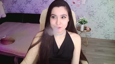 Annie online show from 8, 2, 2025