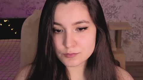 Snapshot of anny_shine chatting on 4, 5, 2026 Annie online show from 4, 5, 2026