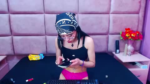 Snapshot of anny_swet chatting on 20, 12, 2024 Anny online show from 20, 12, 2024