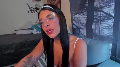 Annyluna online show from 24, 4, 2026