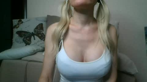 Snapshot of annypat chatting on 20, 6, 2026 annypat online show from 20, 6, 2026