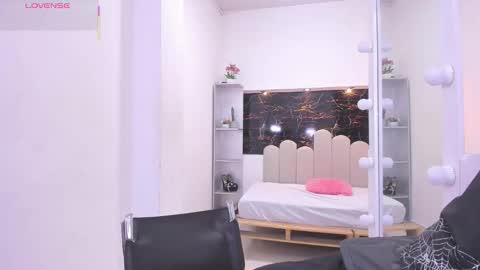 Anny online show from 24, 10, 2025