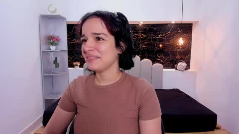 Snapshot of annyrosee chatting on 27, 2, 2026 Anny online show from 27, 2, 2026