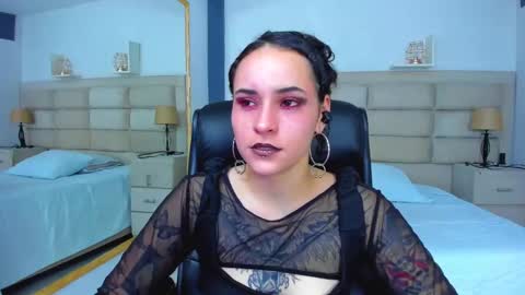 AnnyT online show from 17, 9, 2025