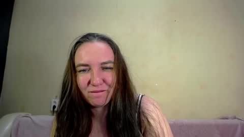 Snapshot of anora_ chatting on 11, 3, 2025 anora_ online show from 11, 3, 2025