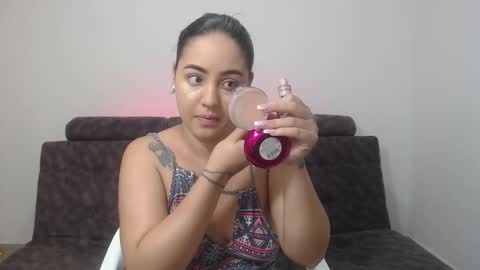 Snapshot of anthonela_queen chatting on 20, 2, 2025 Anthonela Queen online show from 20, 2, 2025