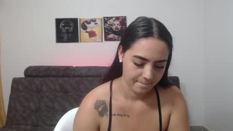 Snapshot of anthonela_queen chatting on 2, 3, 2025 Anthonela Queen online show from 2, 3, 2025