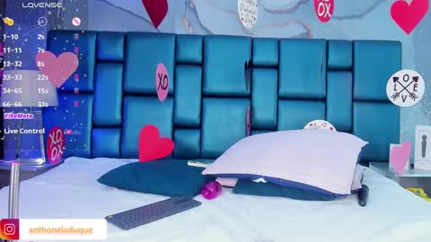 anthonelaDuque online show from 17, 2, 2025