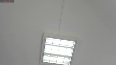 anthonelaDuque online show from 28, 9, 2025